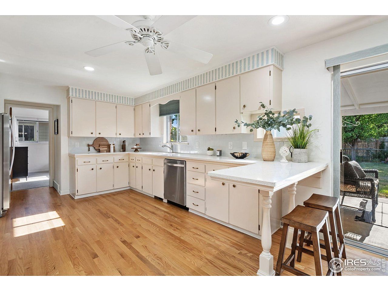 Listing photo of 821 36th Ave