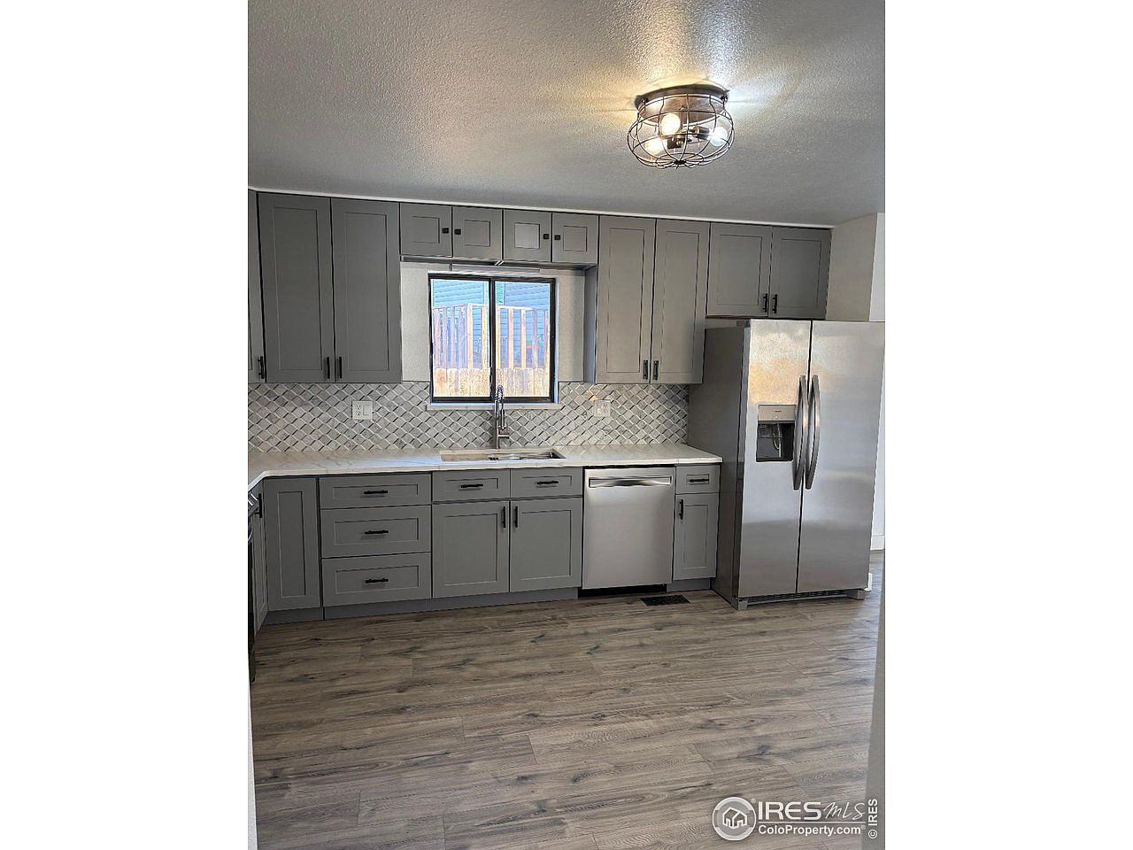 Listing photo of 1424 40th Ave