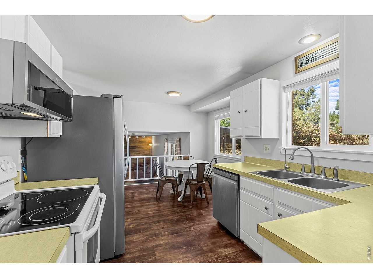 Listing photo of 2118 27th Ave